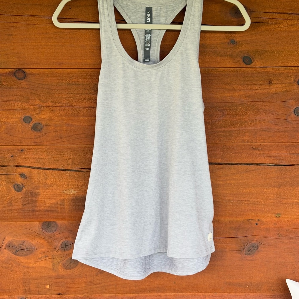 Vuori Performance Racerback Gray Women’s Tank Top
